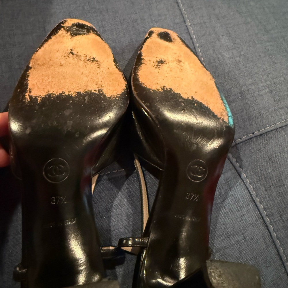 EUC Vintage 90’s Chanel Slingback Leather Spectator Pumps - Picture 6 of 7